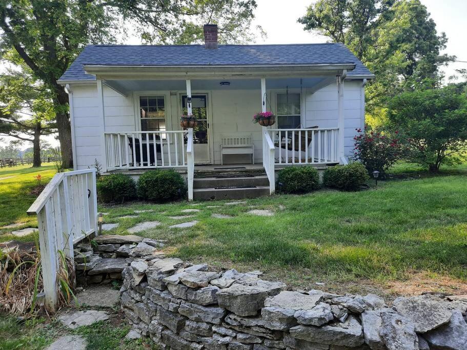 Charming Cottage On A City Farm! Lexington Exterior photo